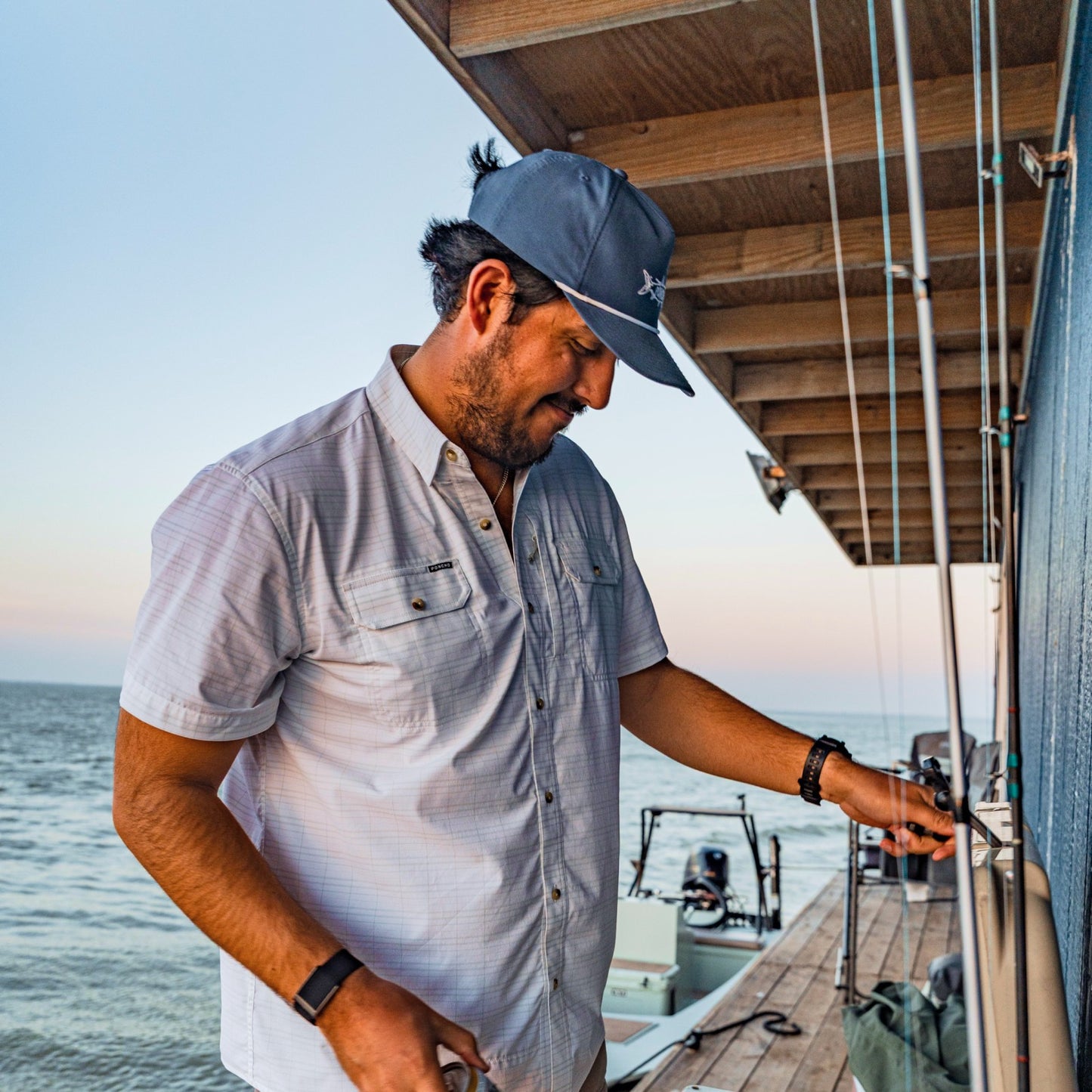 Poncho Outdoors The Stern Line