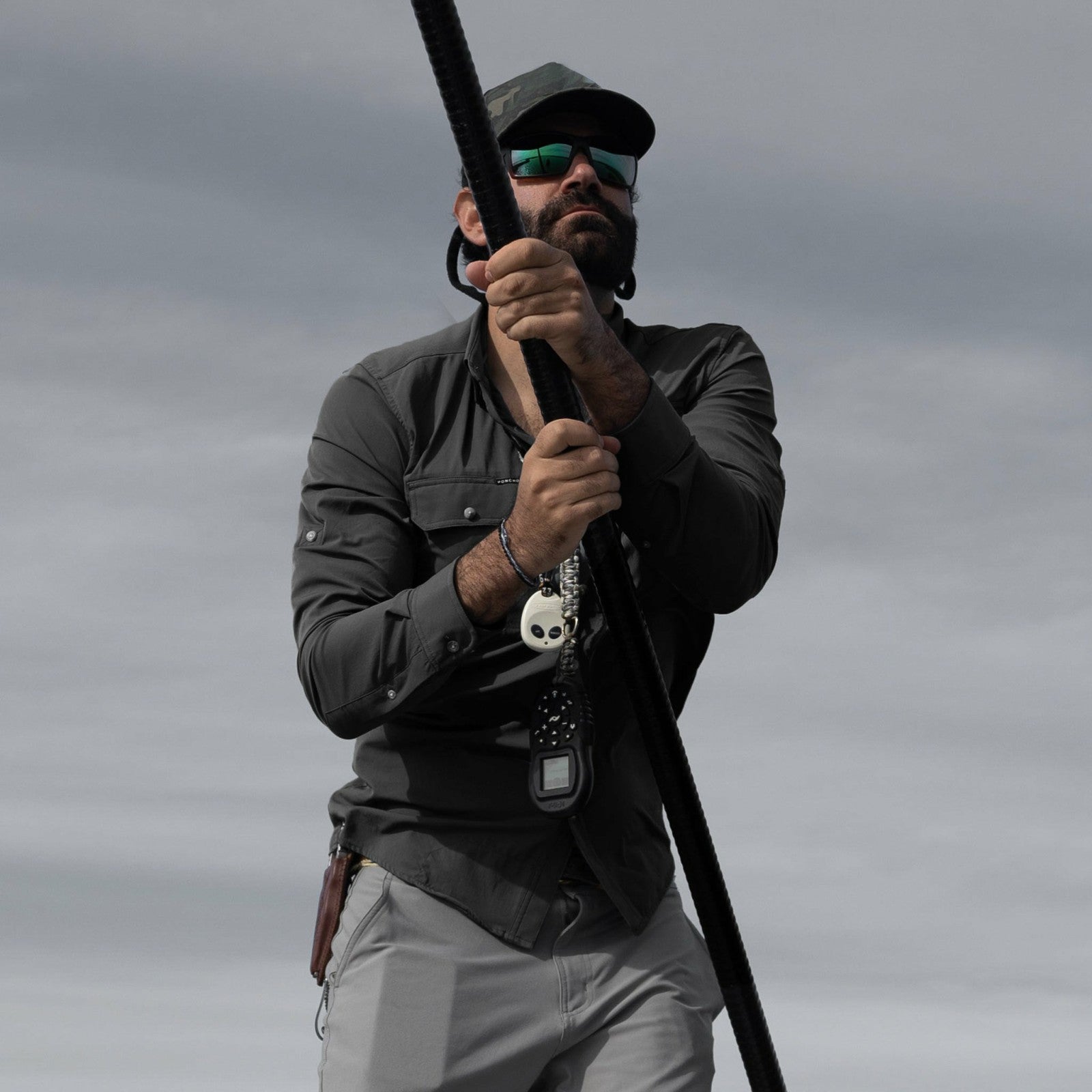Poncho Outdoors The Black Smoke - Black Long Sleeve Shirt