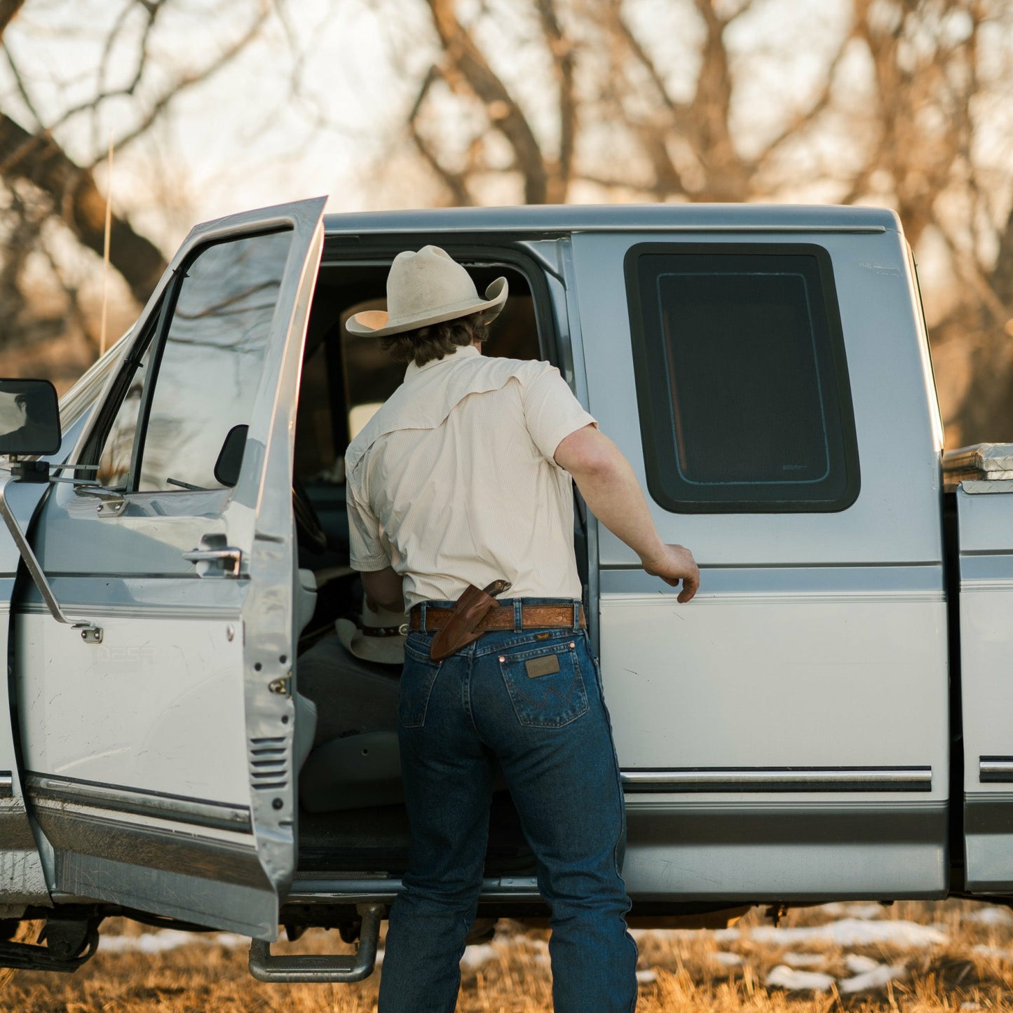 Poncho Outdoors The Bulldogger