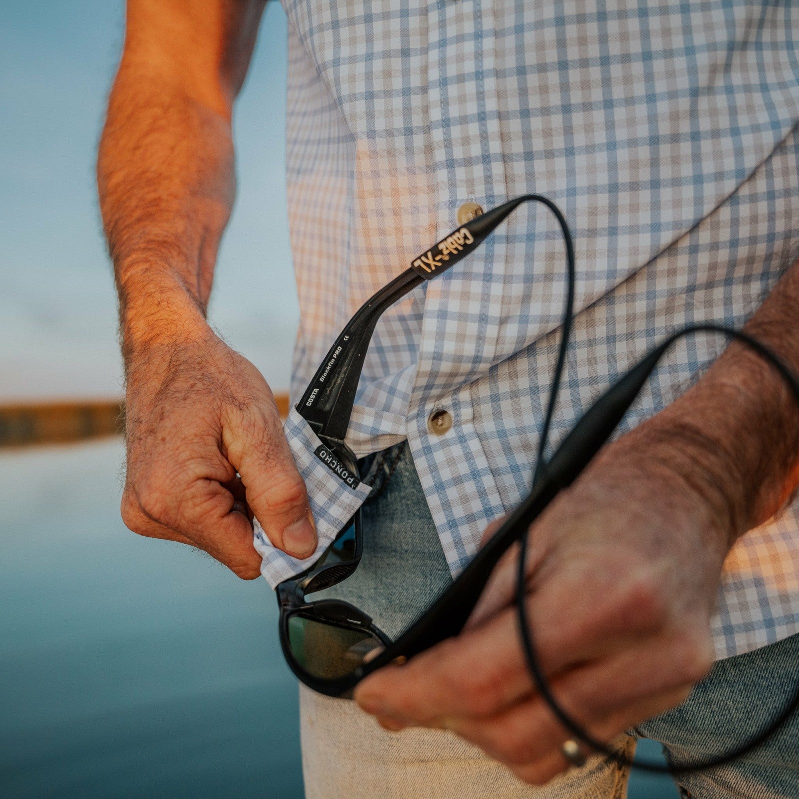 Poncho Outdoors The Perdido