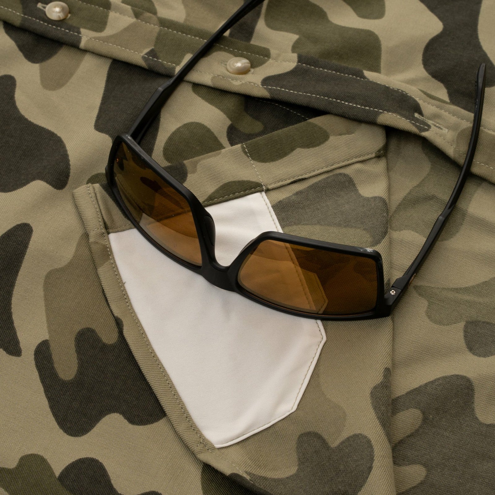 Poncho Outdoors The Duck Blind Muck