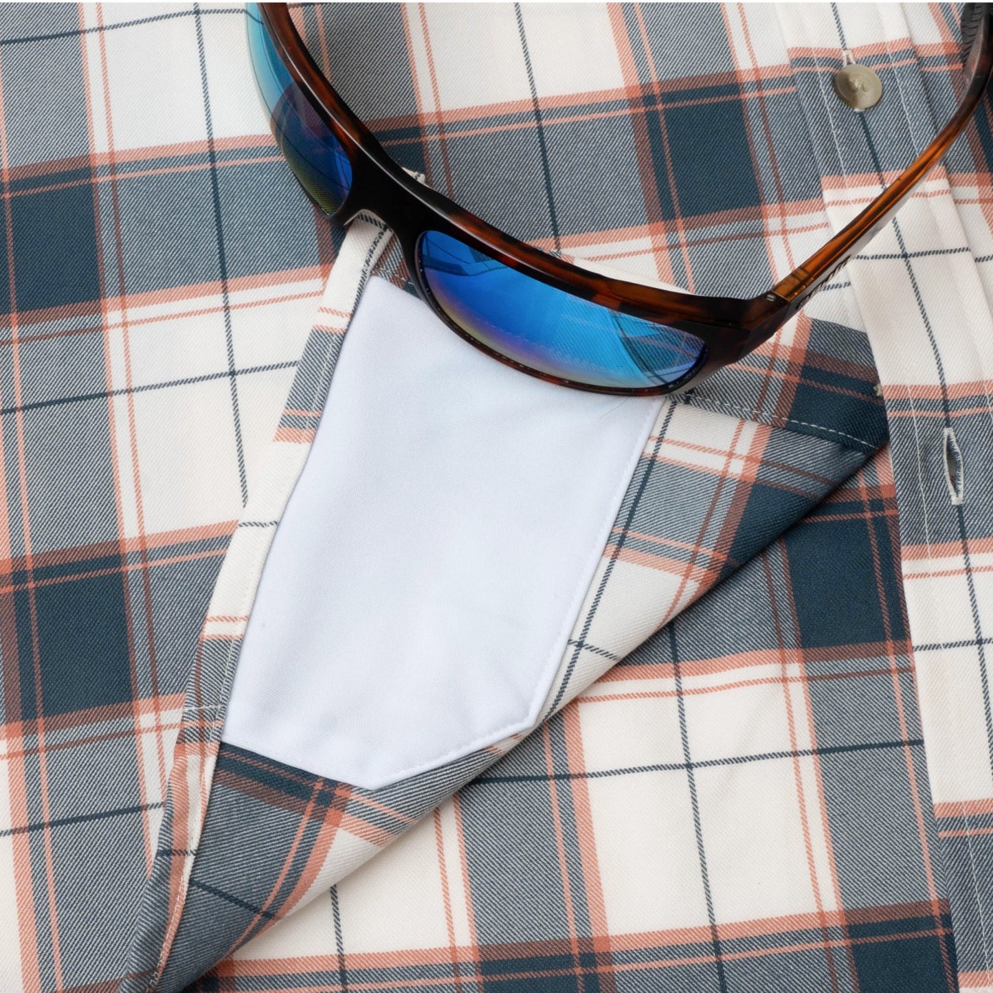 Poncho Outdoors The Half Moon